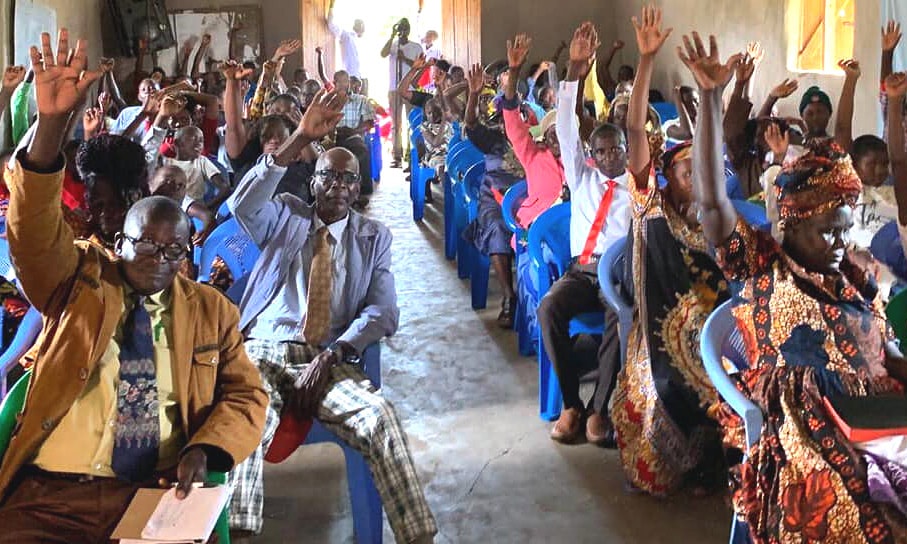 The congregation of First United Methodist Church Moheto in southwestern Kenya votes to become reconciling. With the Sept. 1 vote, the congregation announced its intentions to support the equality of LGBTQ people in church life. Photo courtesy of First United Methodist Church Moheto.