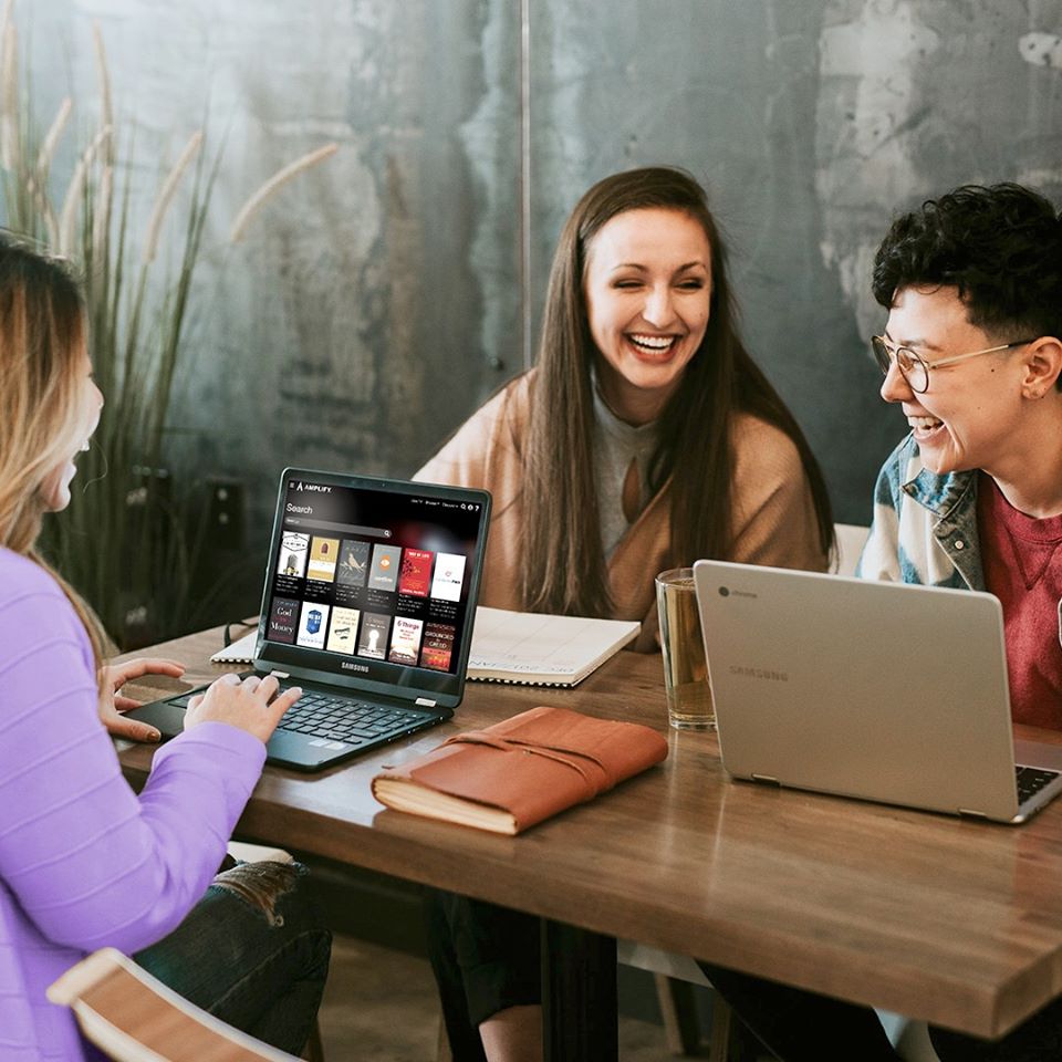 Group using Amplify media resources. Courtesy of UMPH. 2020.